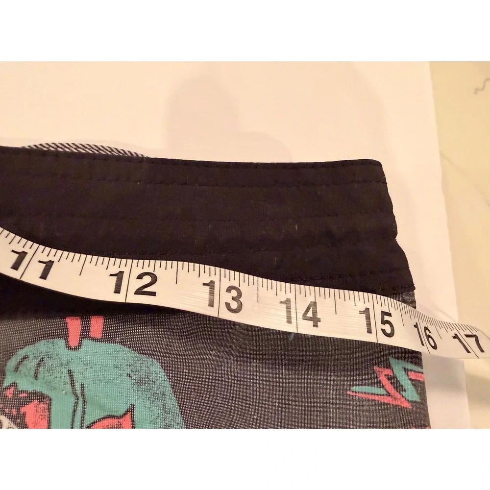 Volcom alienated mod